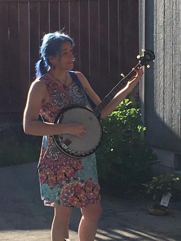 banjo.JPG