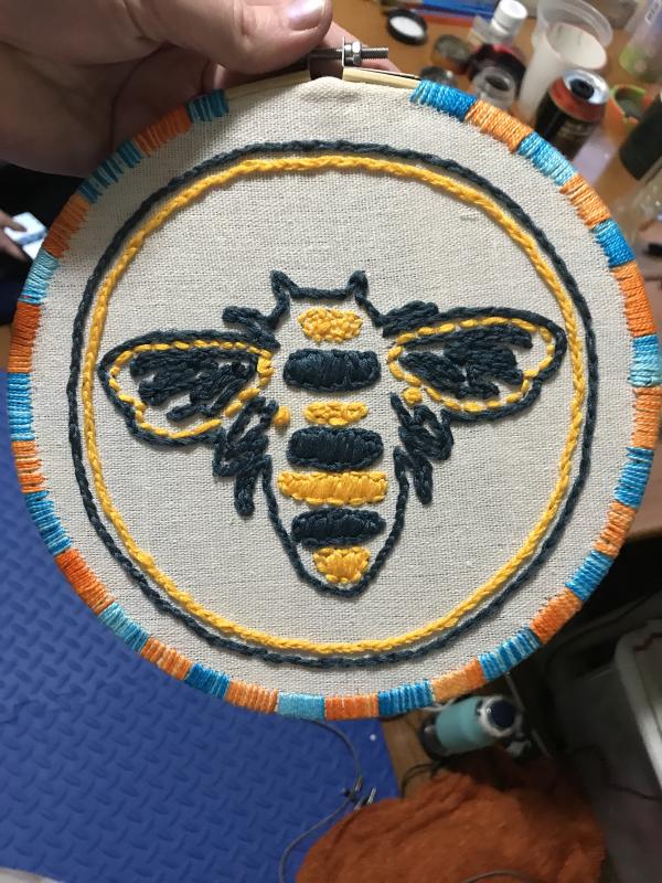 bee.jpg
